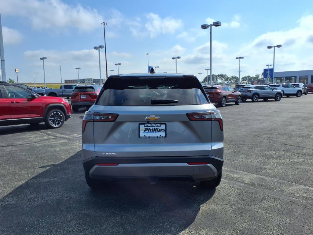 New 2026 Chevrolet Equinox LT FWD image 5