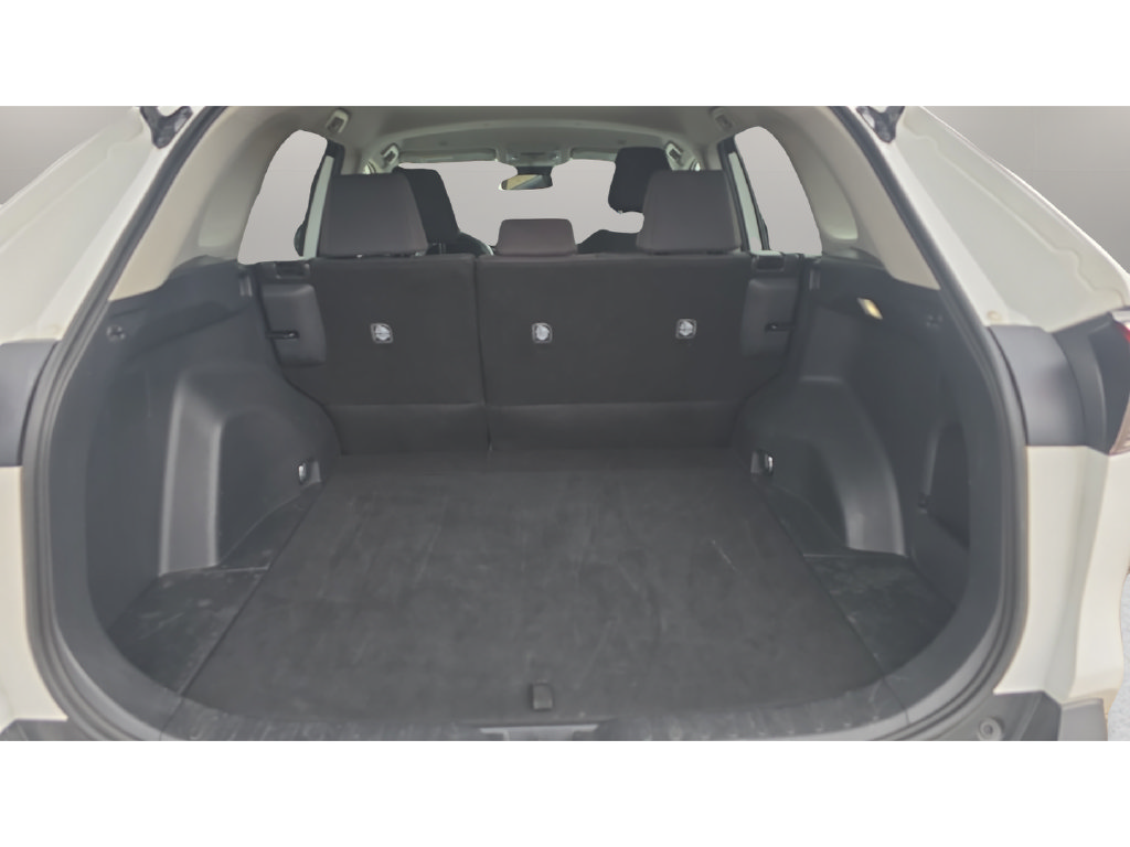Used 2025 Toyota RAV4 LE AWD/4WD image 9