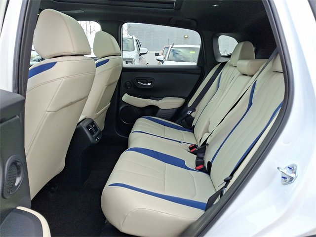 Certified 2025 Acura ADX A-Spec image 10