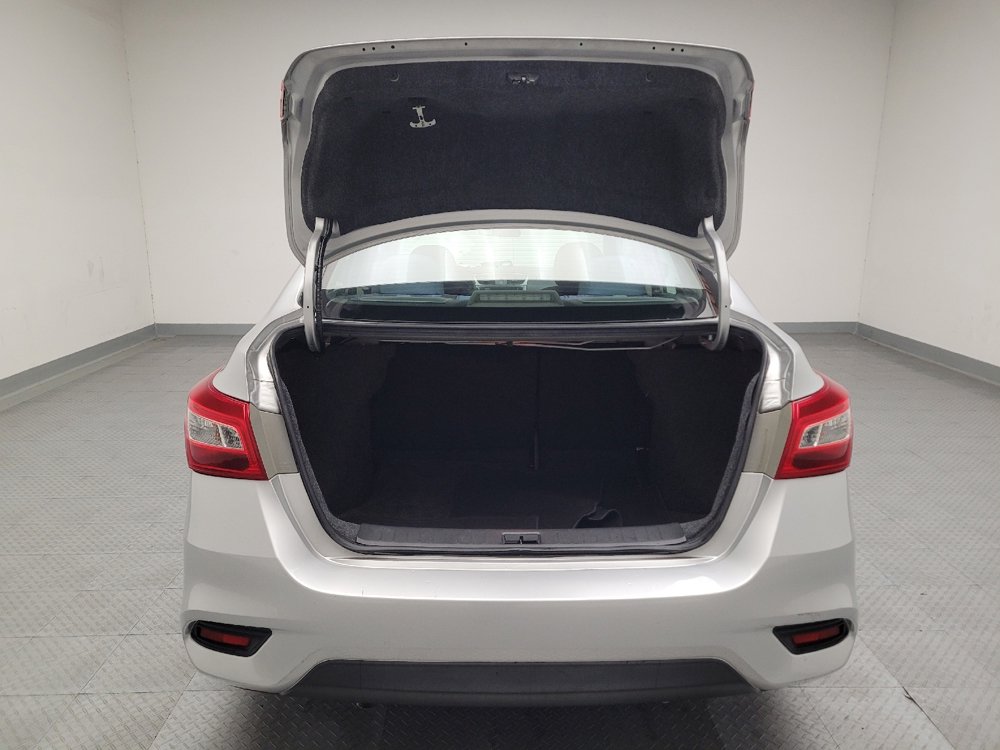 Used 2019 Nissan Sentra SV image 29