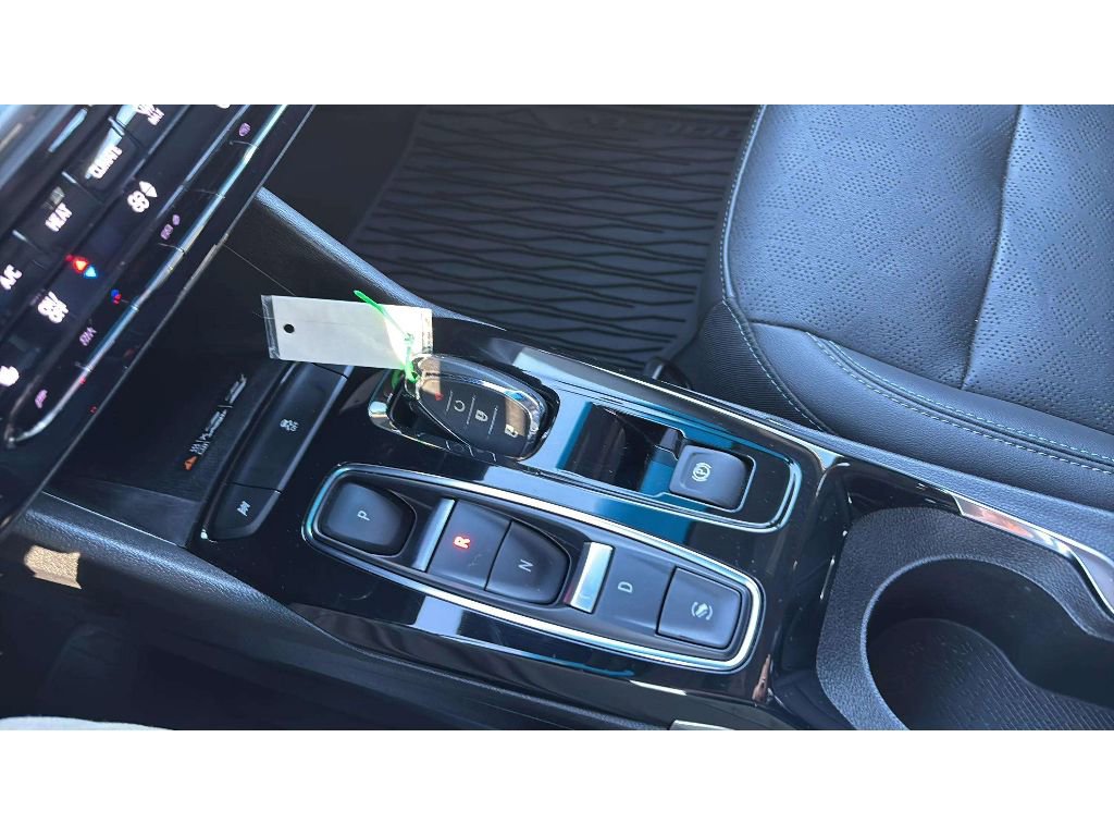 Used 2023 Chevrolet Bolt LT w/ Infotainment Package image 22