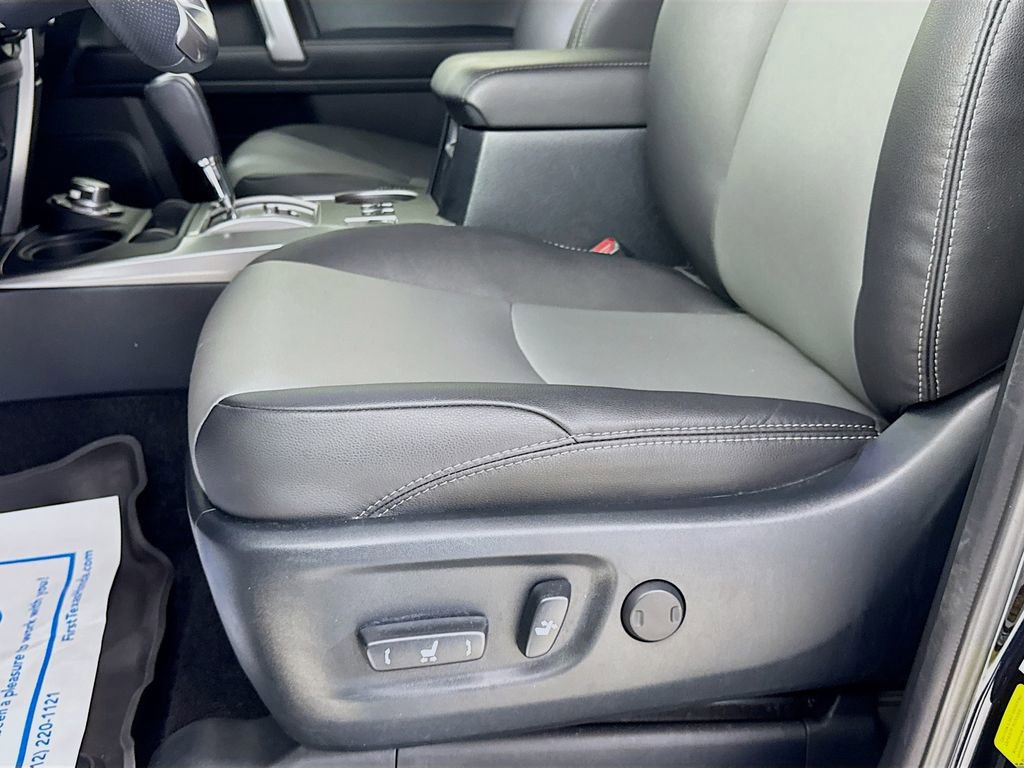 Used 2023 Toyota 4Runner SR5 Premium w/ Moonroof Package image 24