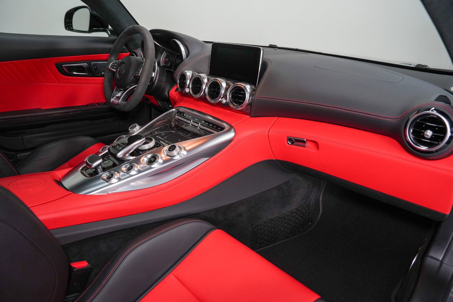 Used 2017 Mercedes-Benz AMG GT Coupe image 31