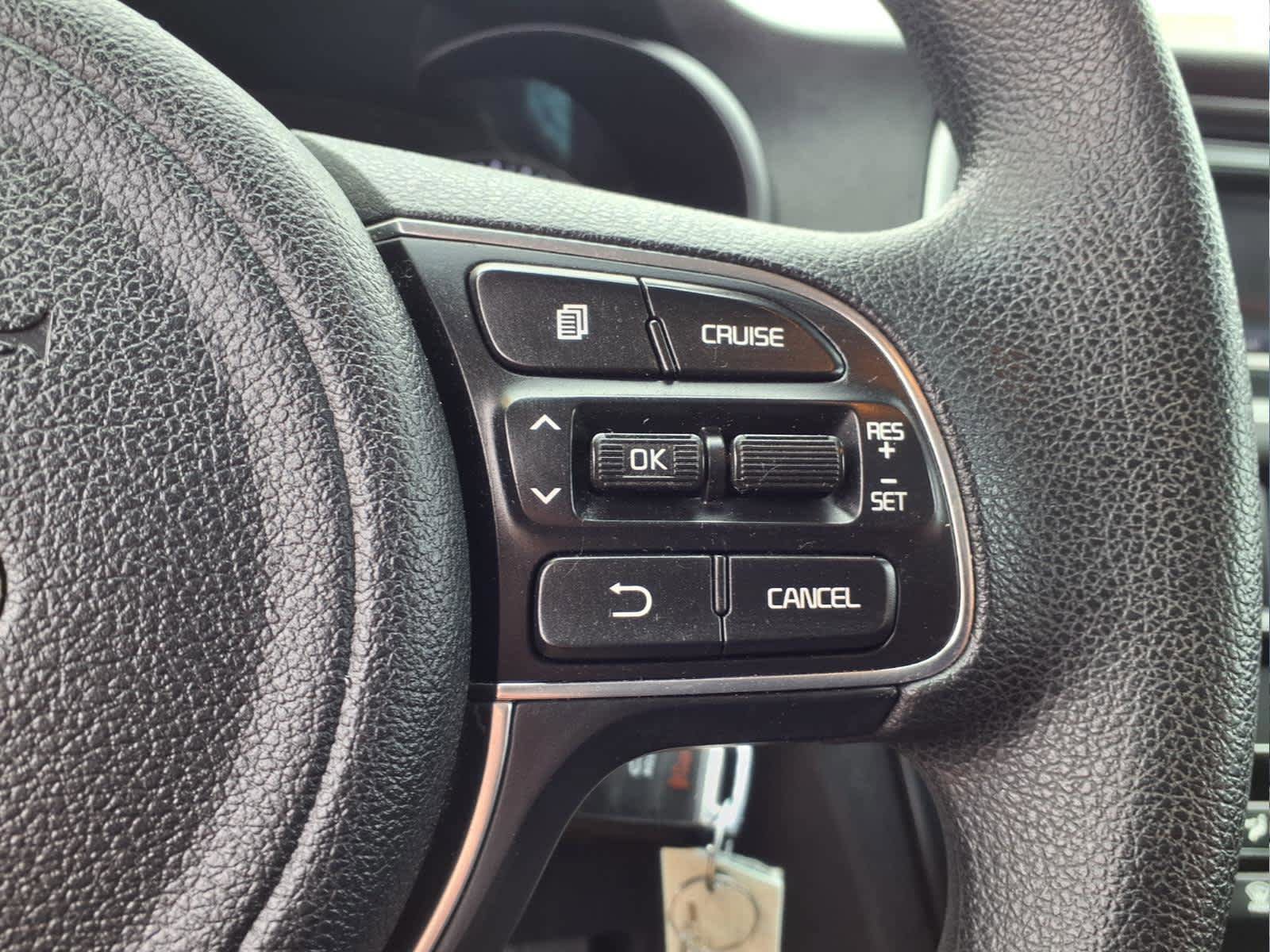 Used 2017 Kia Optima LX FWD image 18