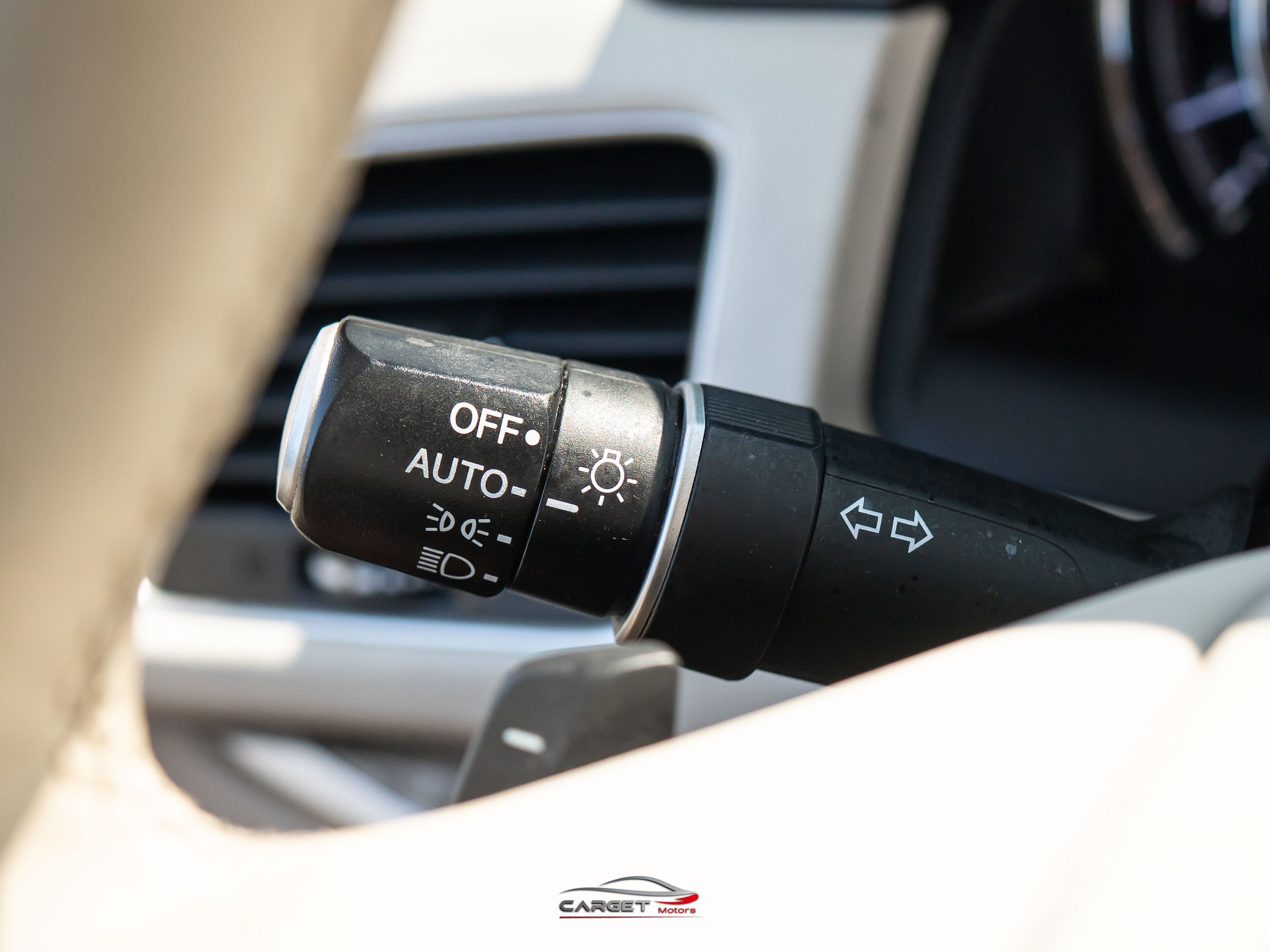 Used 2020 Acura RLX w/ Technology Package FWD image 28