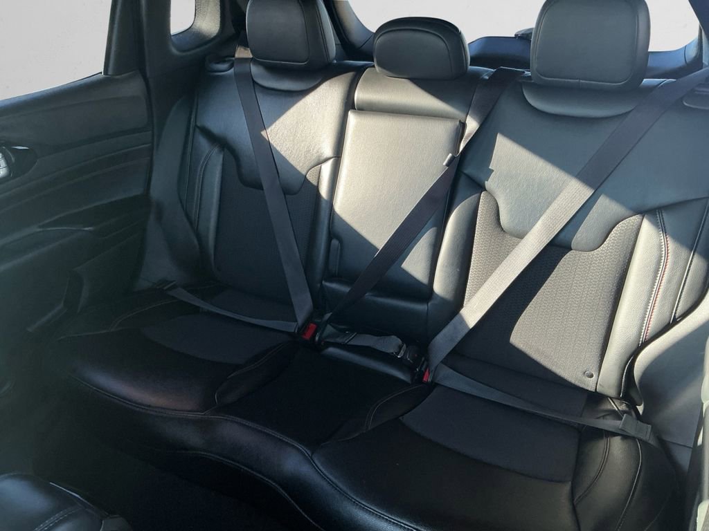 Used 2023 Jeep Compass Trailhawk image 13