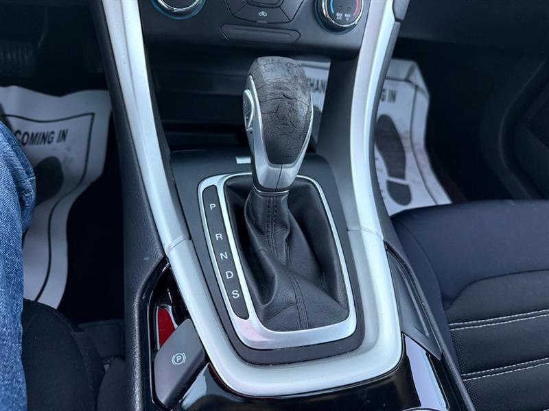 Used 2014 Ford Fusion SE image 18