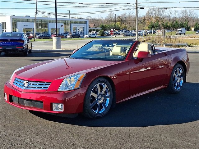 Used 2008 Cadillac XLR image 6