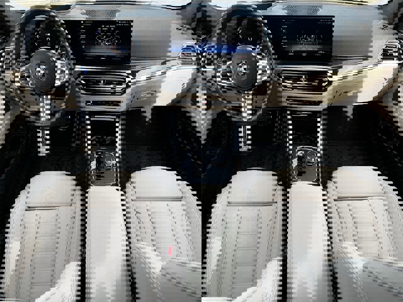 Used 2024 BMW M440i Coupe w/ Premium Package image 9