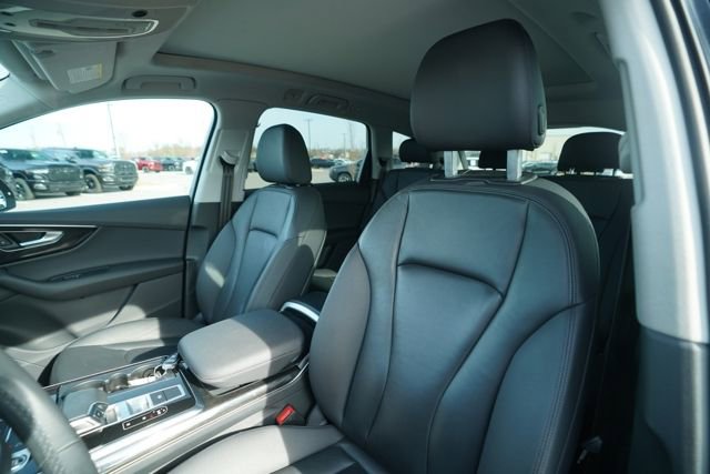 Used 2023 Audi Q7 2.0T Premium w/ Convenience Package image 33