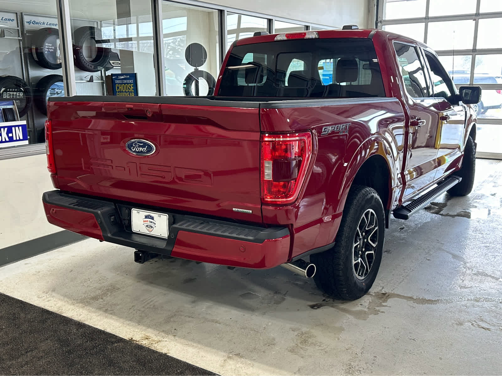 Used 2022 Ford F150 XLT w/ Equipment Group 302A High AWD/4WD image 8