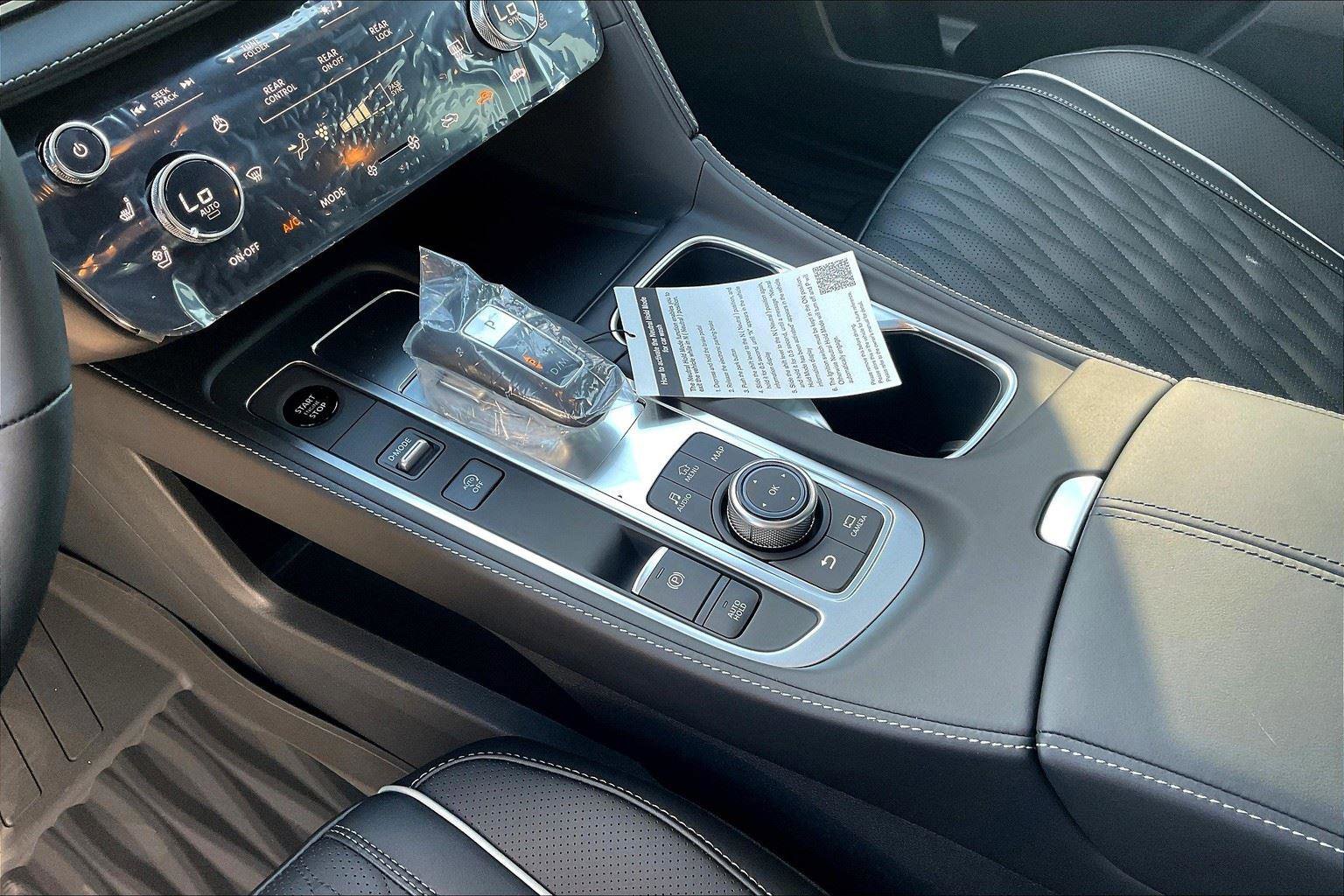 New 2026 INFINITI QX60 Autograph w/ Dark Cargo Package image 22