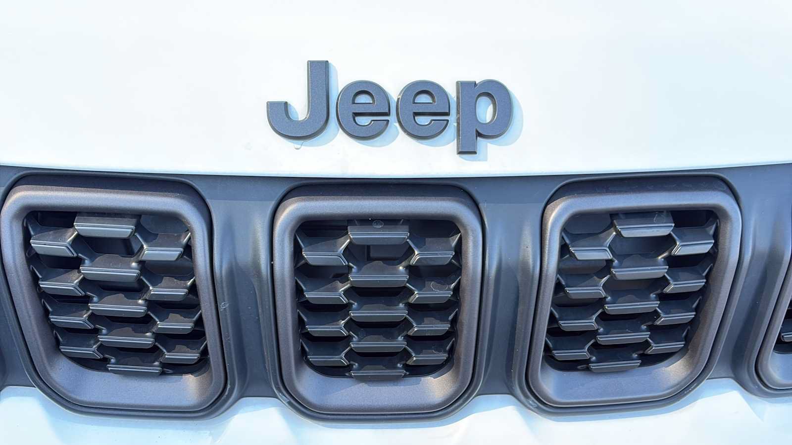 Used 2026 Jeep Compass Trailhawk AWD/4WD image 27