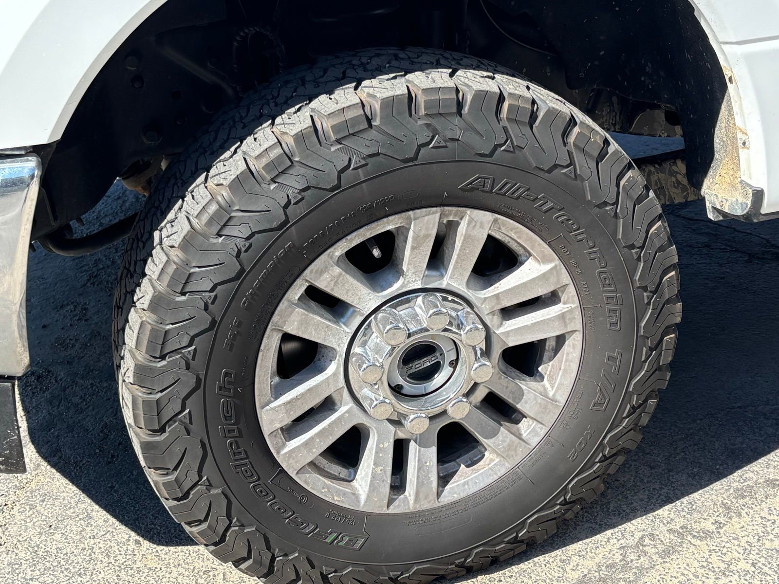 Used 2017 Ford F350 XLT w/ XLT Value Package AWD/4WD image 14