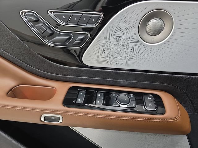 Certified 2023 Lincoln Aviator Grand Touring w/ Equipment Group 301A image 25