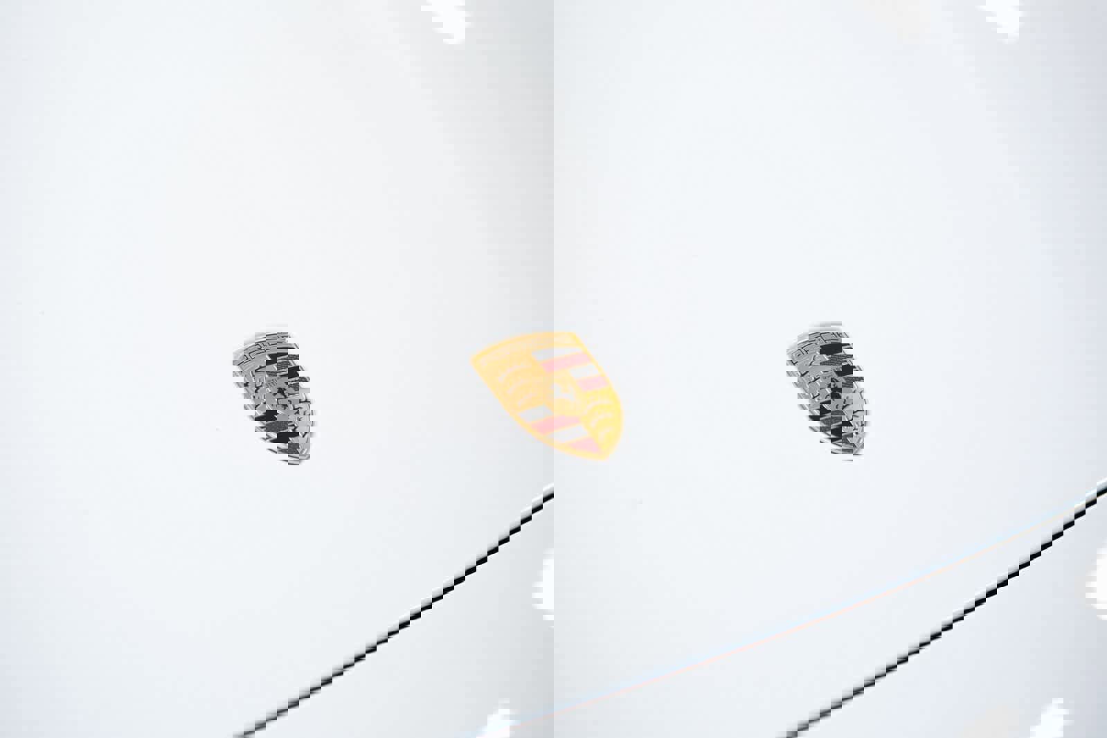 Certified 2025 Porsche Taycan image 33