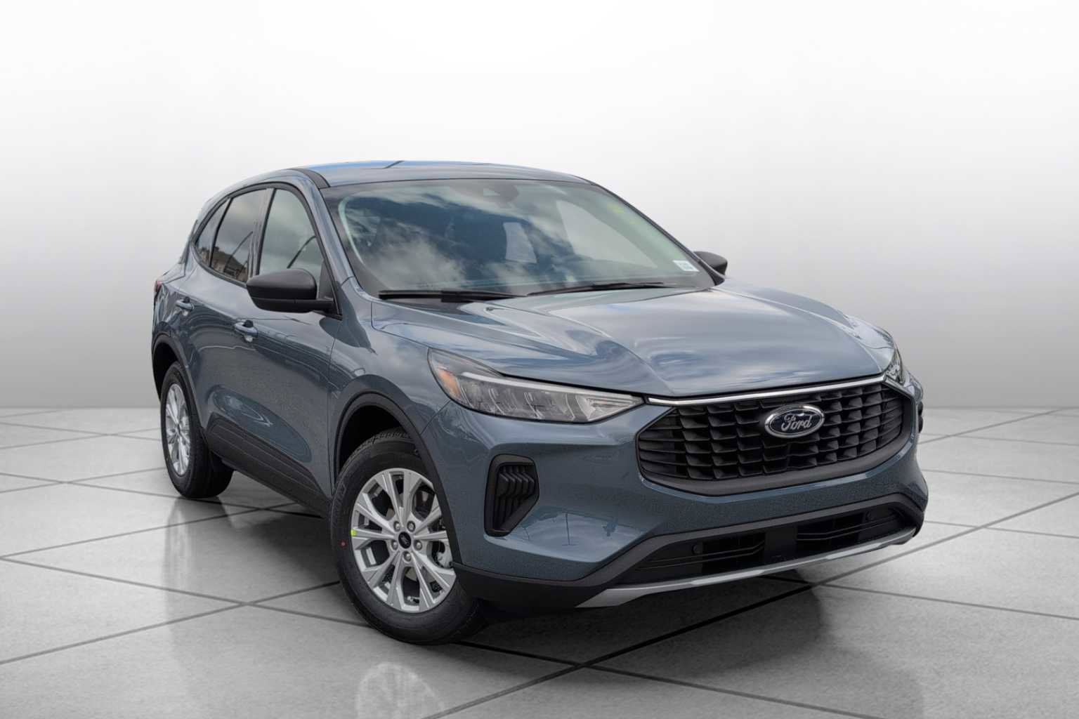 New 2026 Ford Escape Active FWD image 2