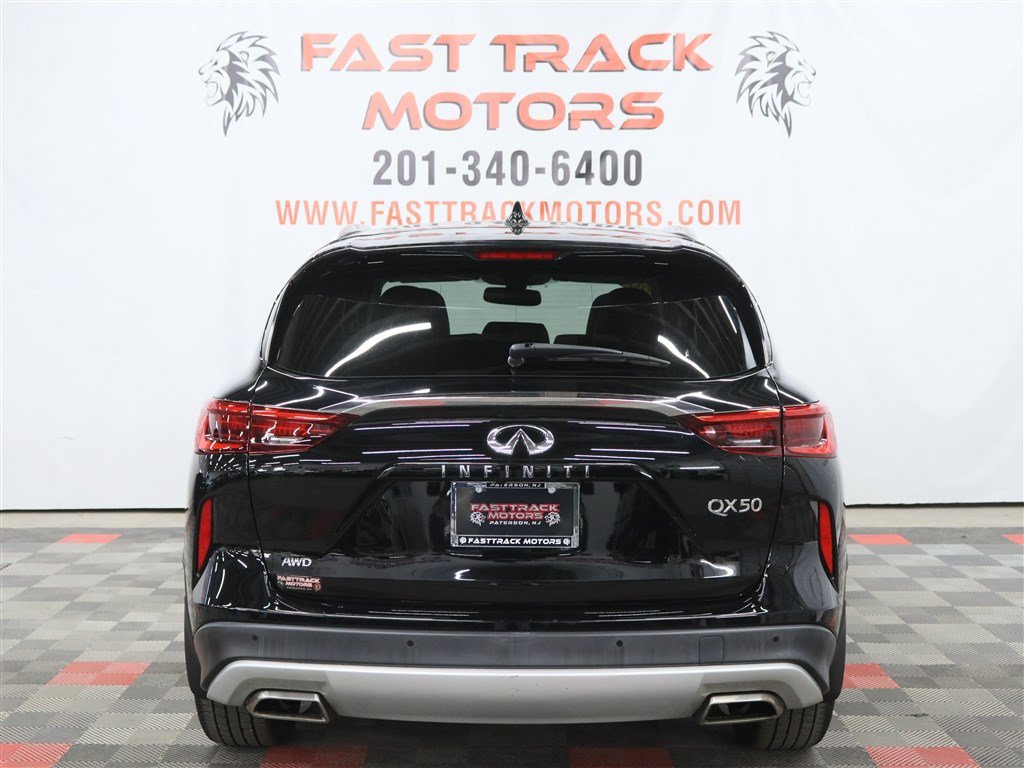 Used 2020 INFINITI QX50 Luxe w/ Cargo Package AWD/4WD image 5