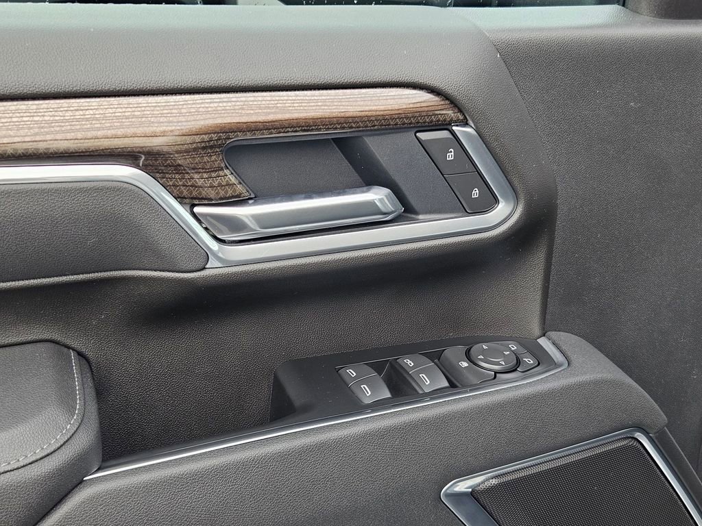 New 2026 Chevrolet Silverado 3500 LT image 11