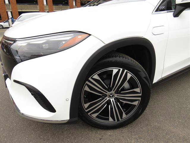 Certified 2023 Mercedes-Benz EQS 450+ 4MATIC SUV w/ Pinnacle Trim Package image 19