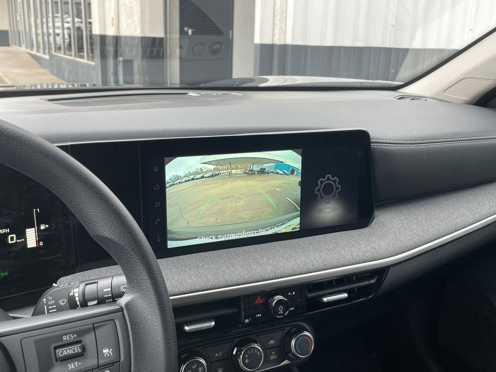 Used 2025 Nissan Kicks SV image 22