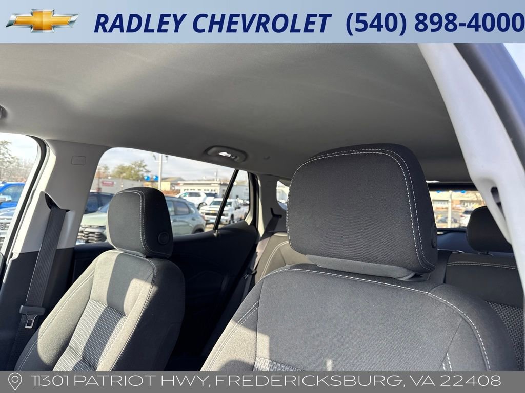 Certified 2024 GMC Terrain SLE image 15