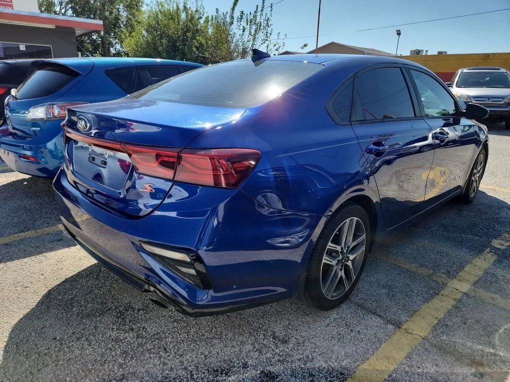Used 2019 Kia Forte S w/ S Premium Package image 2