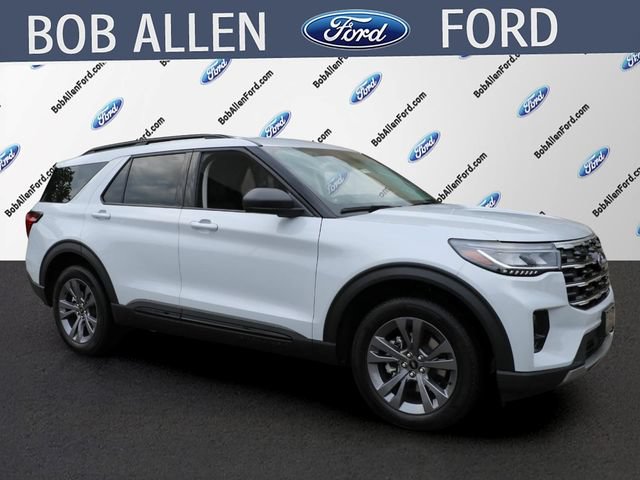 New 2026 Ford Explorer Active w/ Active Comfort Package AWD/4WD image 2