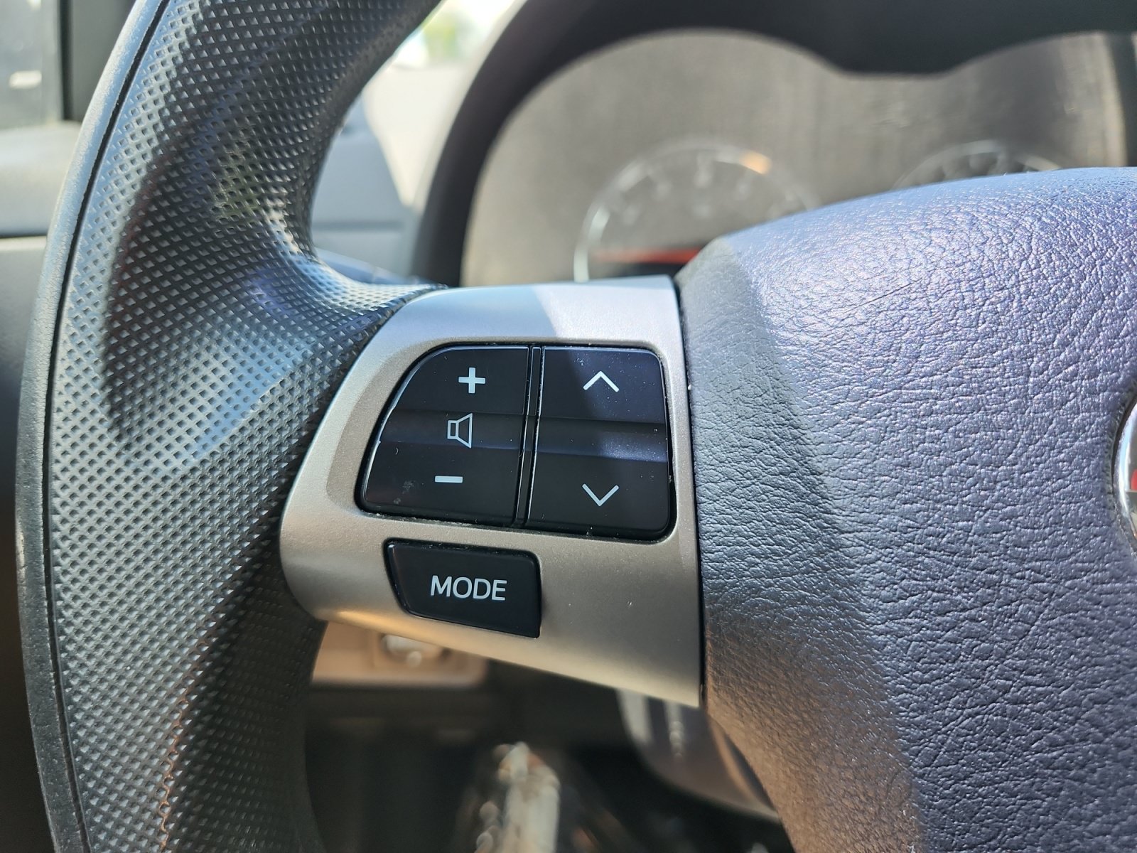 Used 2012 Toyota Corolla S FWD image 22