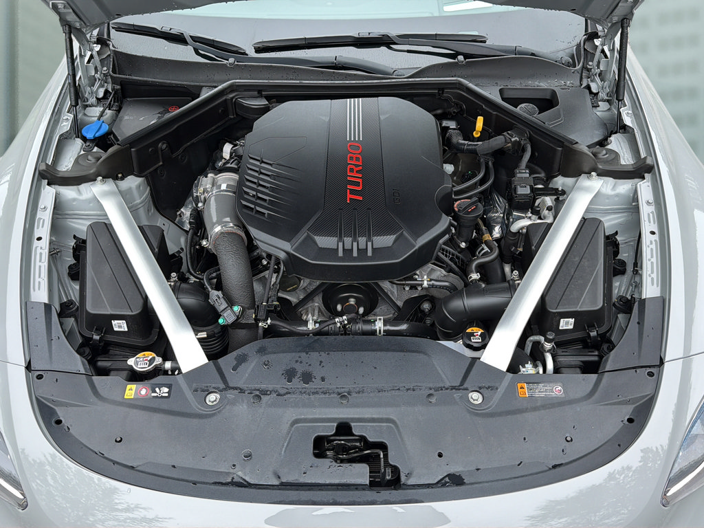 Used 2023 Kia Stinger GT2 w/ Option Group 015 RWD image 35