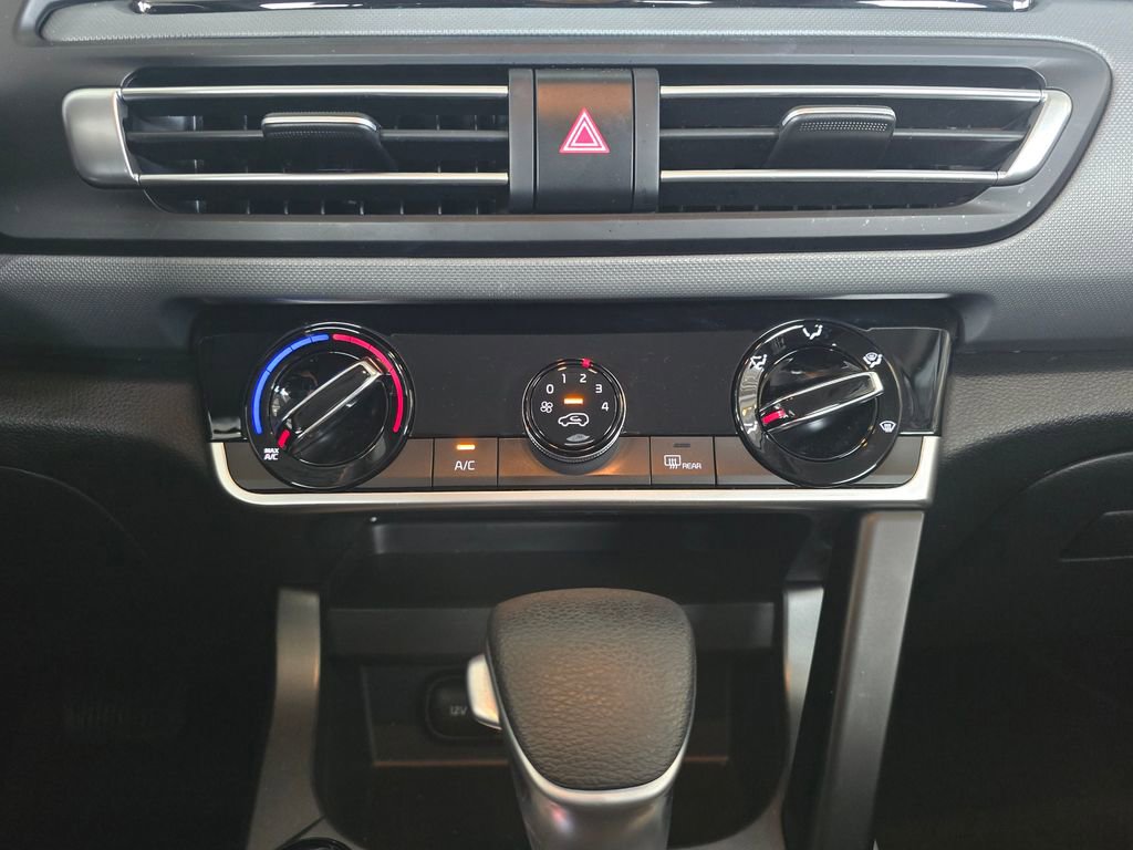 Used 2021 Kia Seltos LX image 14