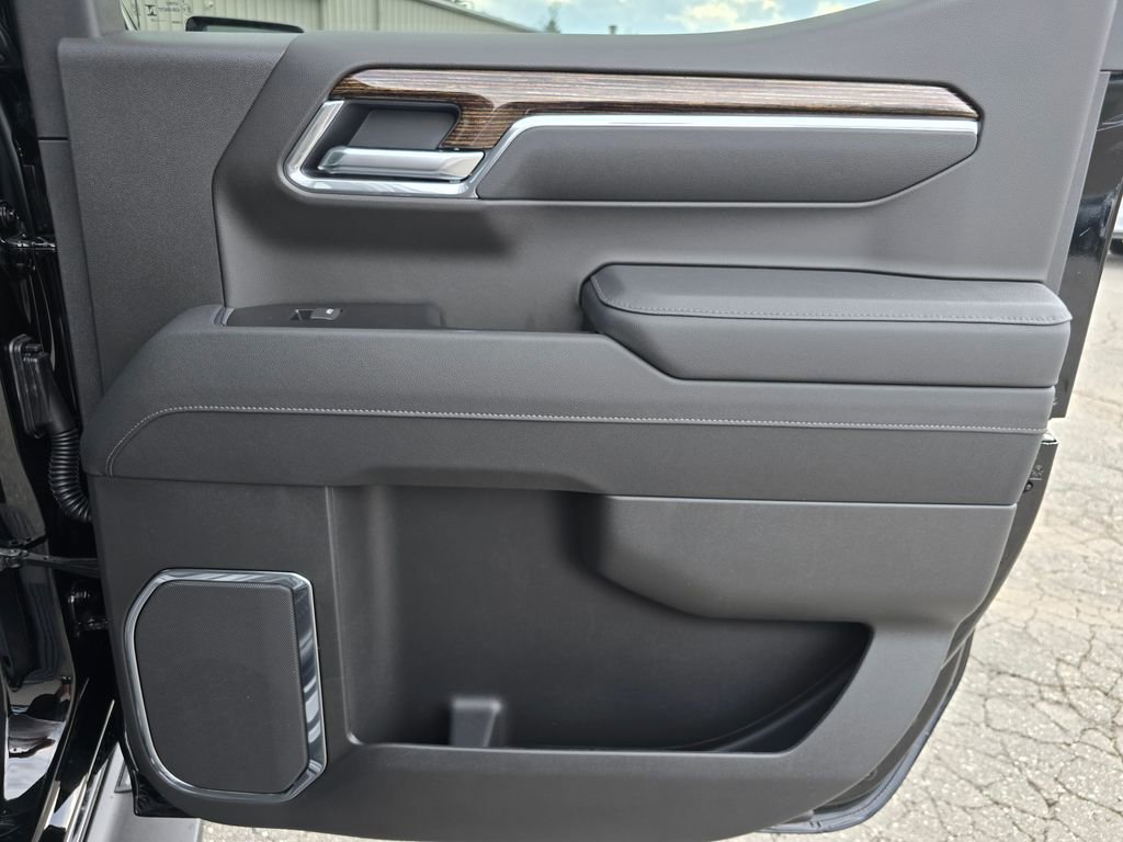 New 2026 GMC Sierra 1500 Elevation w/ Elevation Premium Package image 38