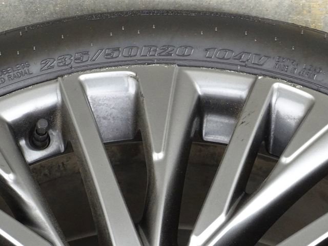 Used 2024 Lexus RZ 450e Premium image 43