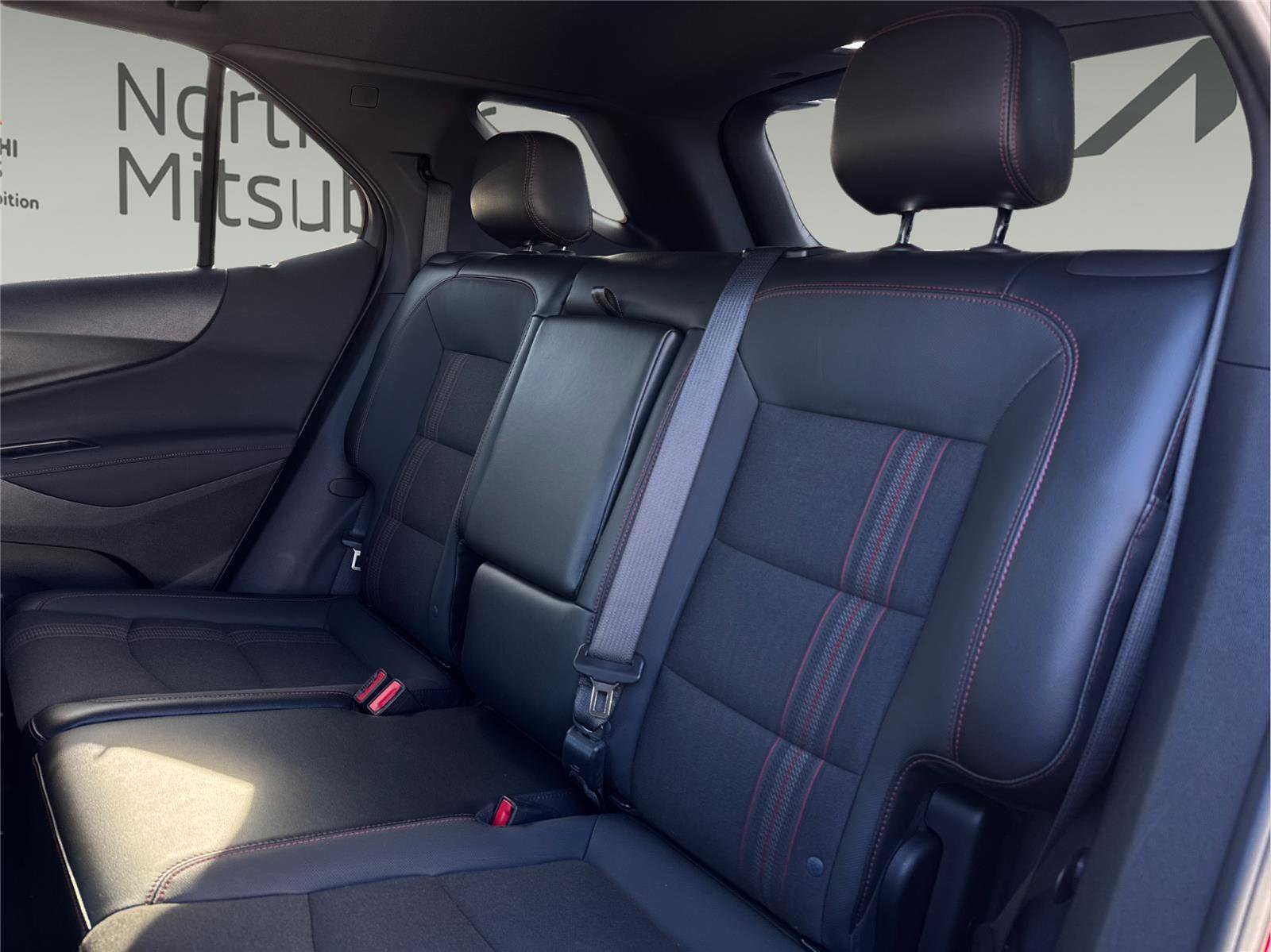 Used 2023 Chevrolet Equinox RS image 17