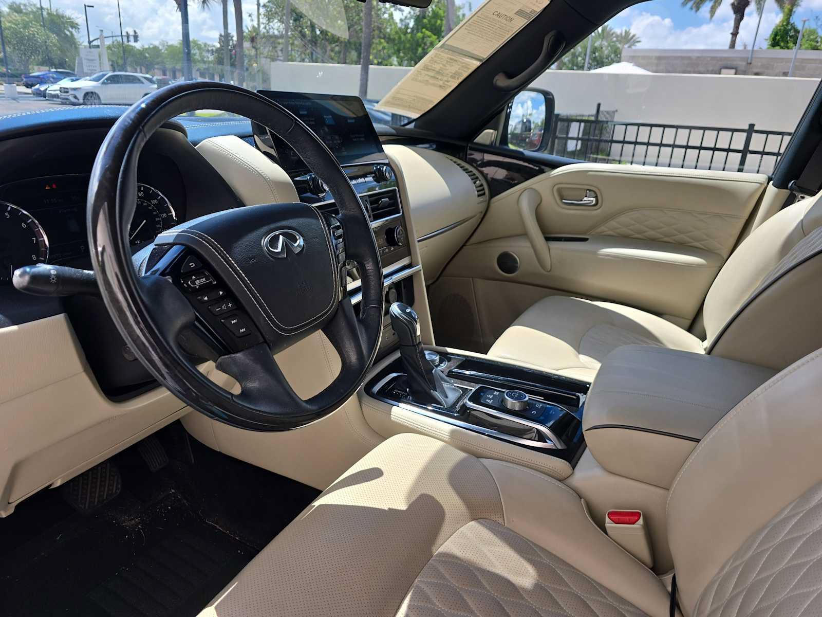 Certified 2024 INFINITI QX80 Sensory w/ All-Season Package AWD/4WD image 17