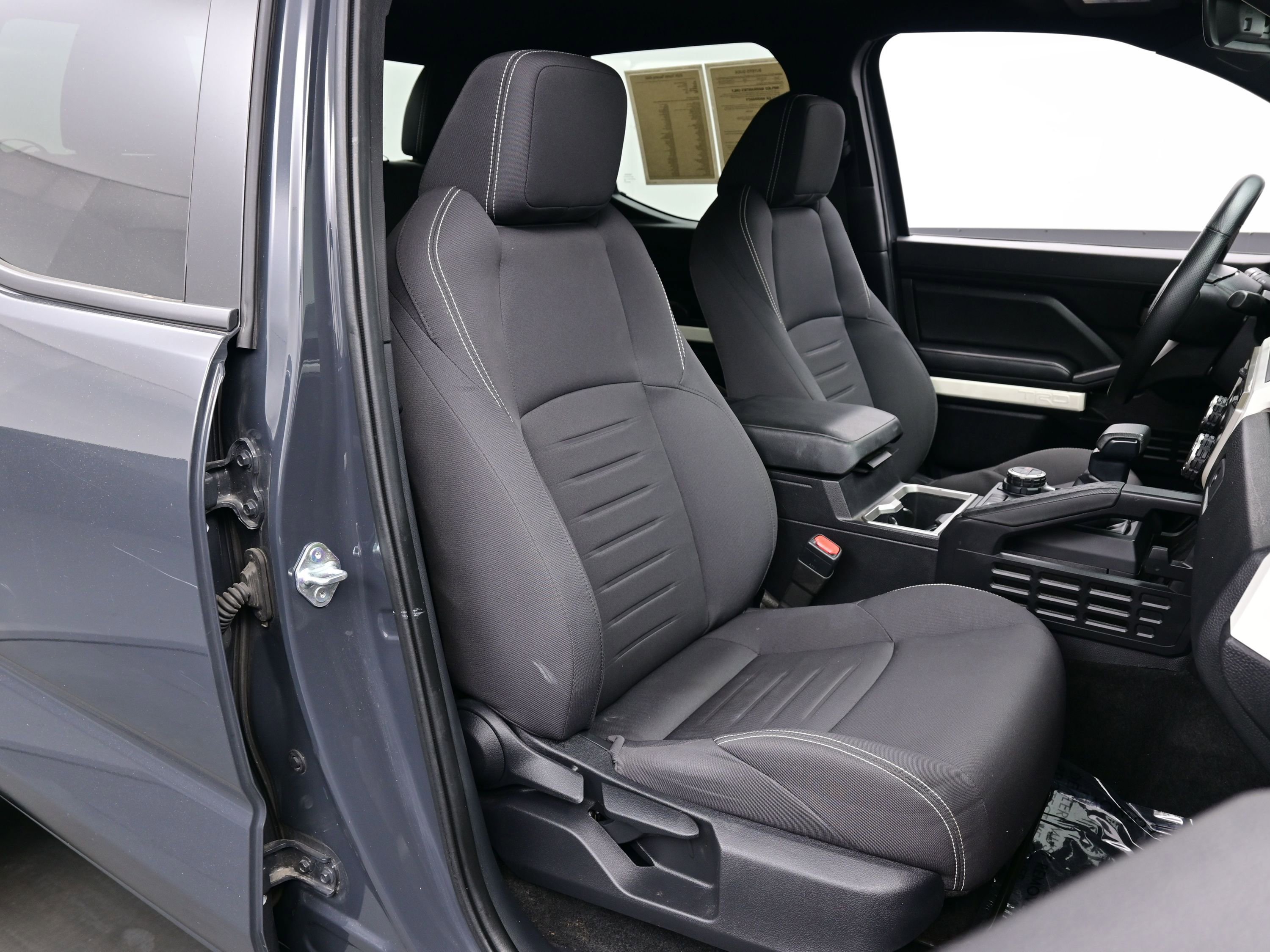 Used 2024 Toyota Tacoma TRD Off-Road image 14