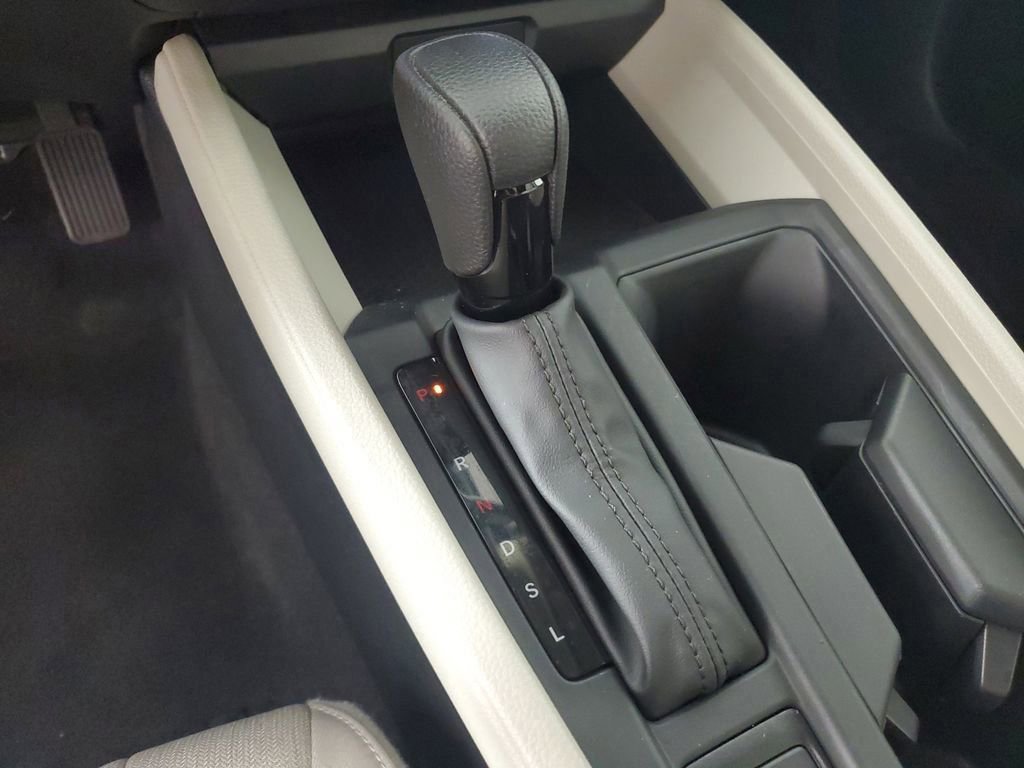 Used 2023 Honda Accord EX image 18