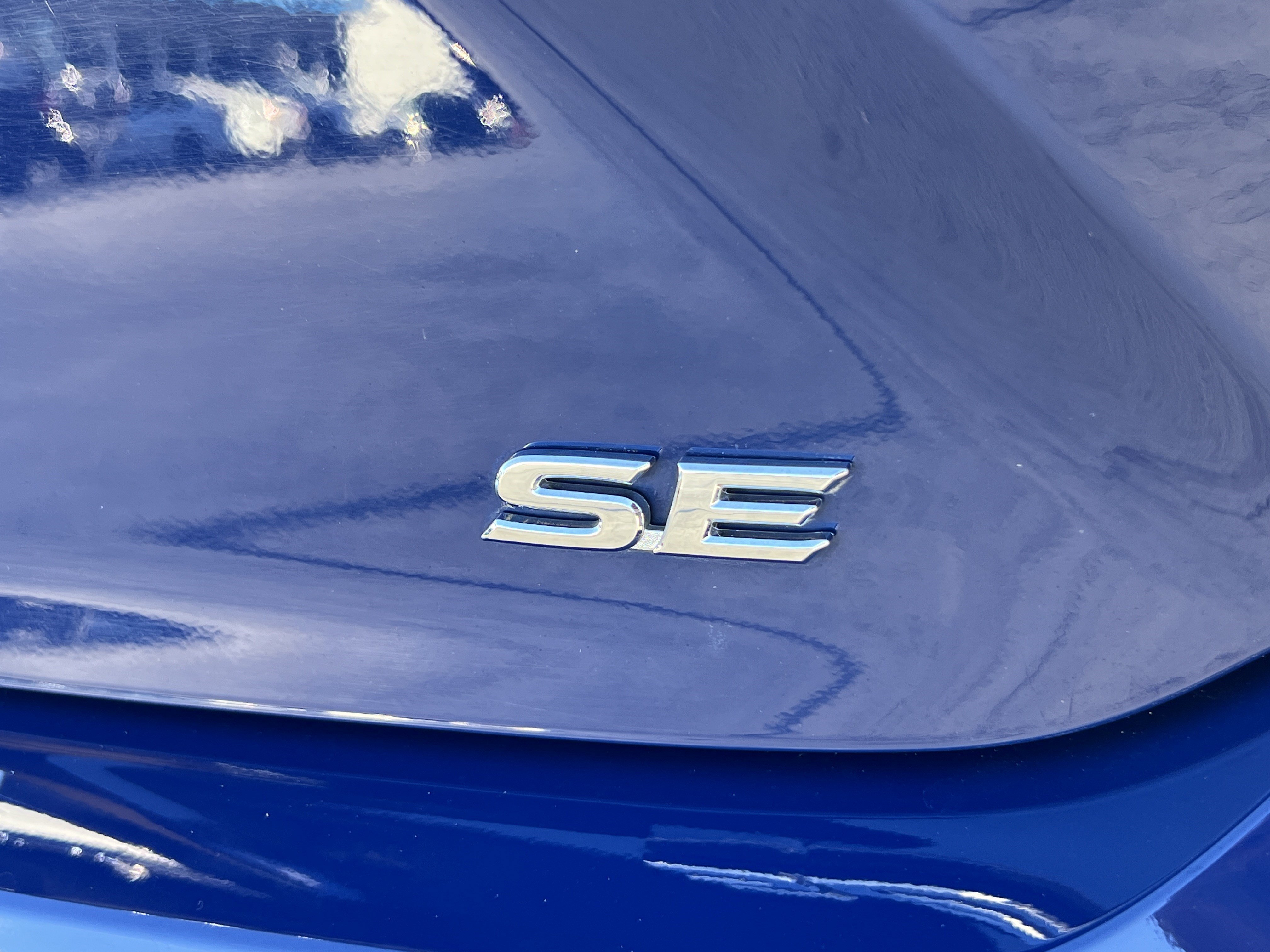 Used 2025 Toyota Camry SE FWD image 10