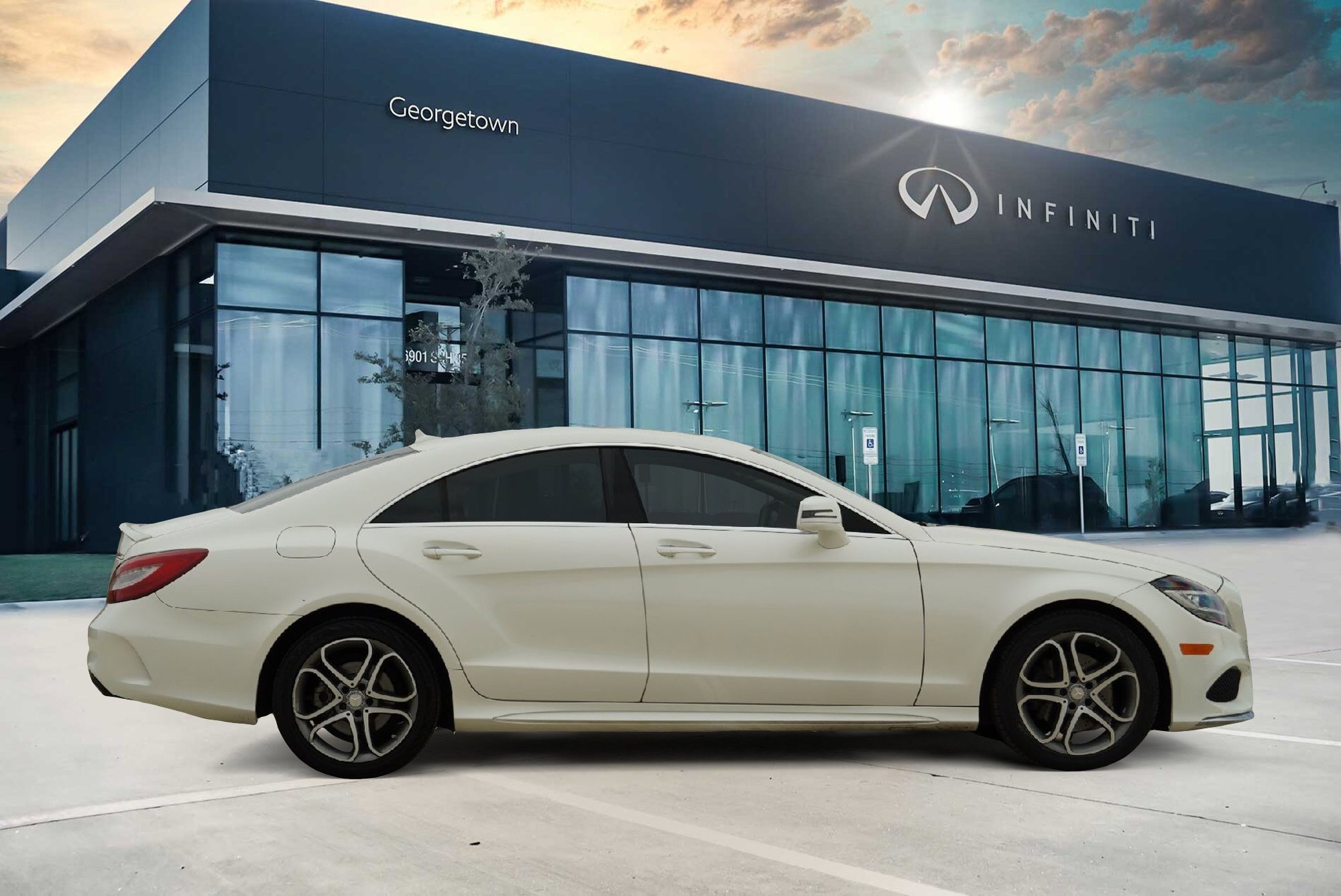 Used 2015 Mercedes-Benz CLS 400 image 4