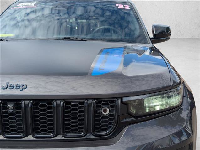 Used 2022 Jeep Grand Cherokee Trailhawk w/ Advanced Protech Group II AWD/4WD video 4
