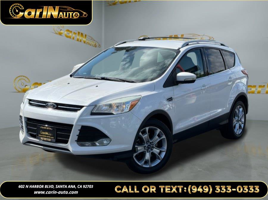 Used 2015 Ford Escape Titanium image 1