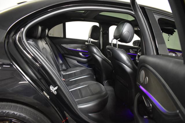 Used 2018 Mercedes-Benz E 43 AMG E 43 AMG image 32