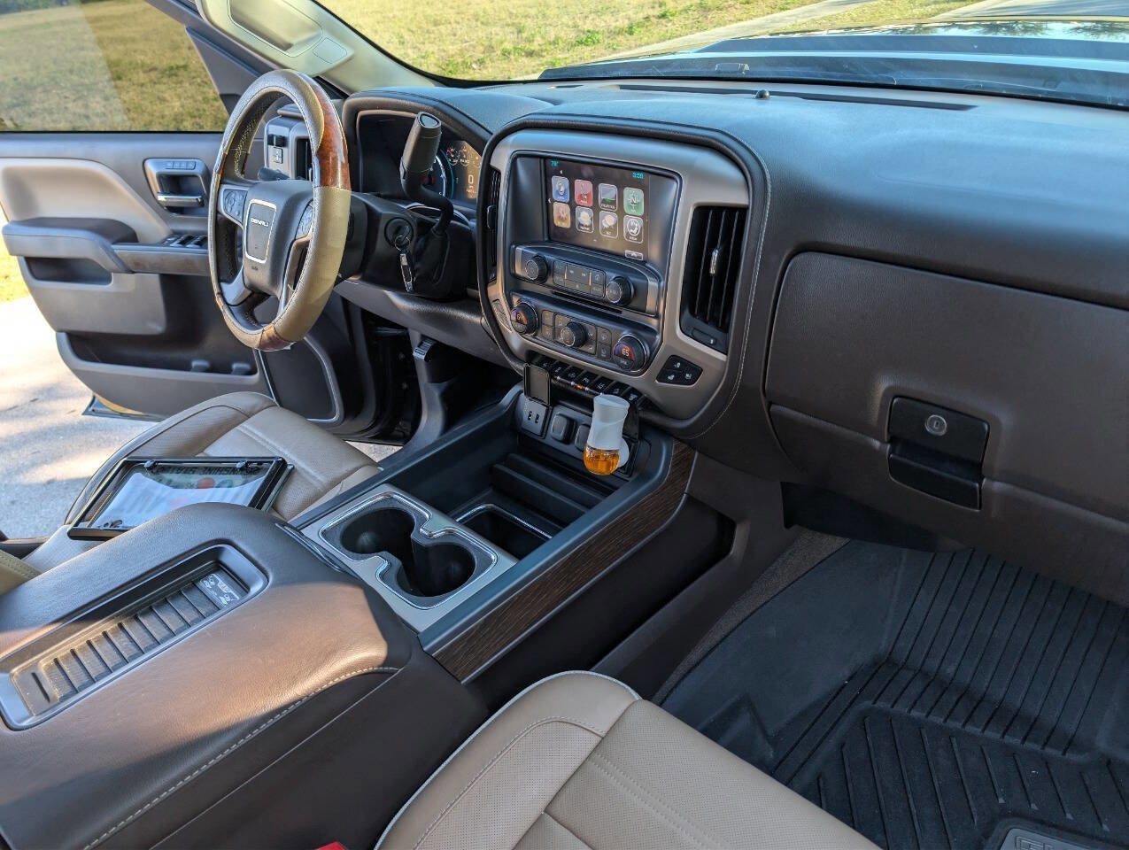 Used 2017 GMC Sierra 2500 Denali w/ Duramax Plus Package image 22