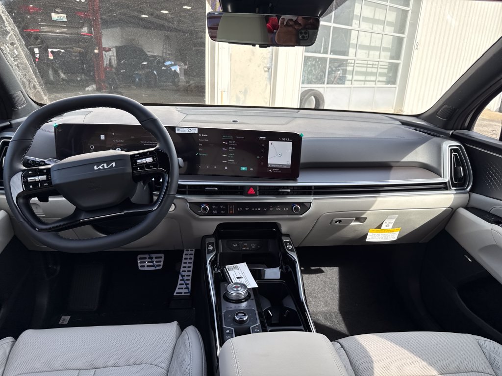 New 2026 Kia Sorento SX Prestige AWD/4WD image 16