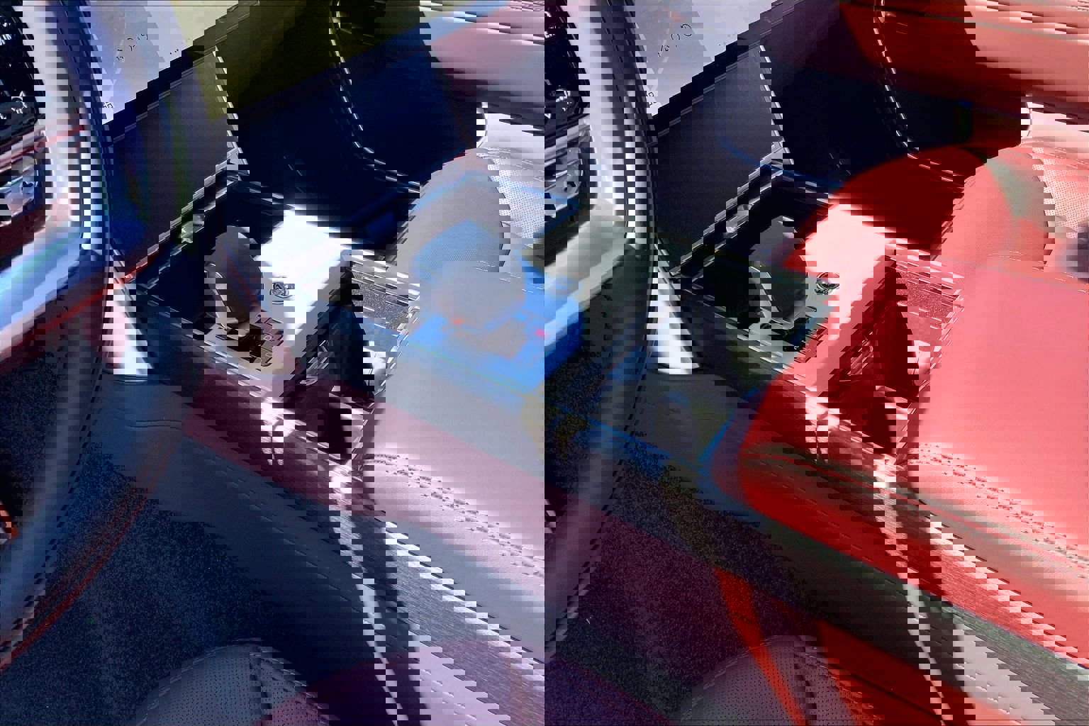 New 2026 Land Rover Range Rover SE image 7