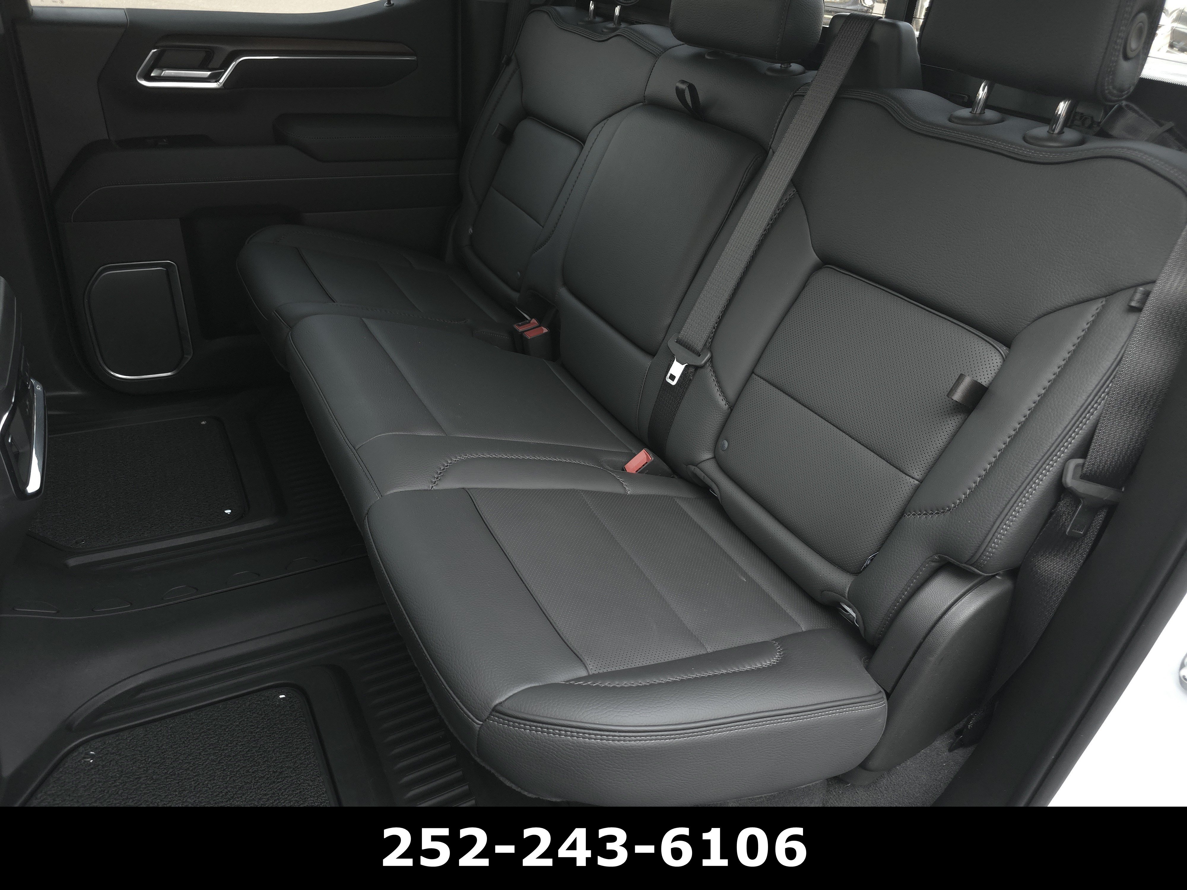 Used 2026 GMC Sierra 1500 Denali w/ Denali Reserve Package AWD/4WD image 32