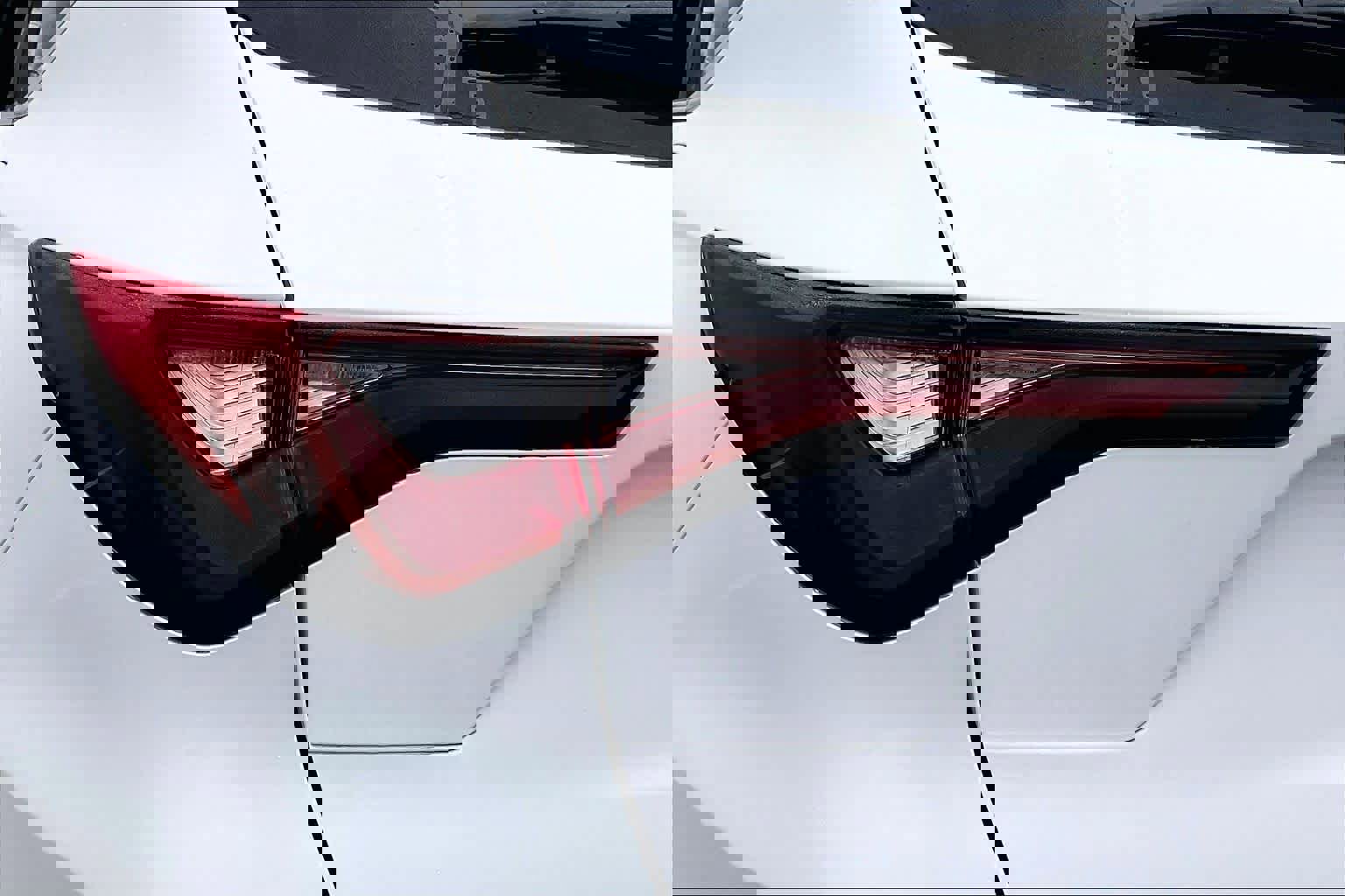 Used 2025 Acura MDX FWD w/ Technology Package image 31