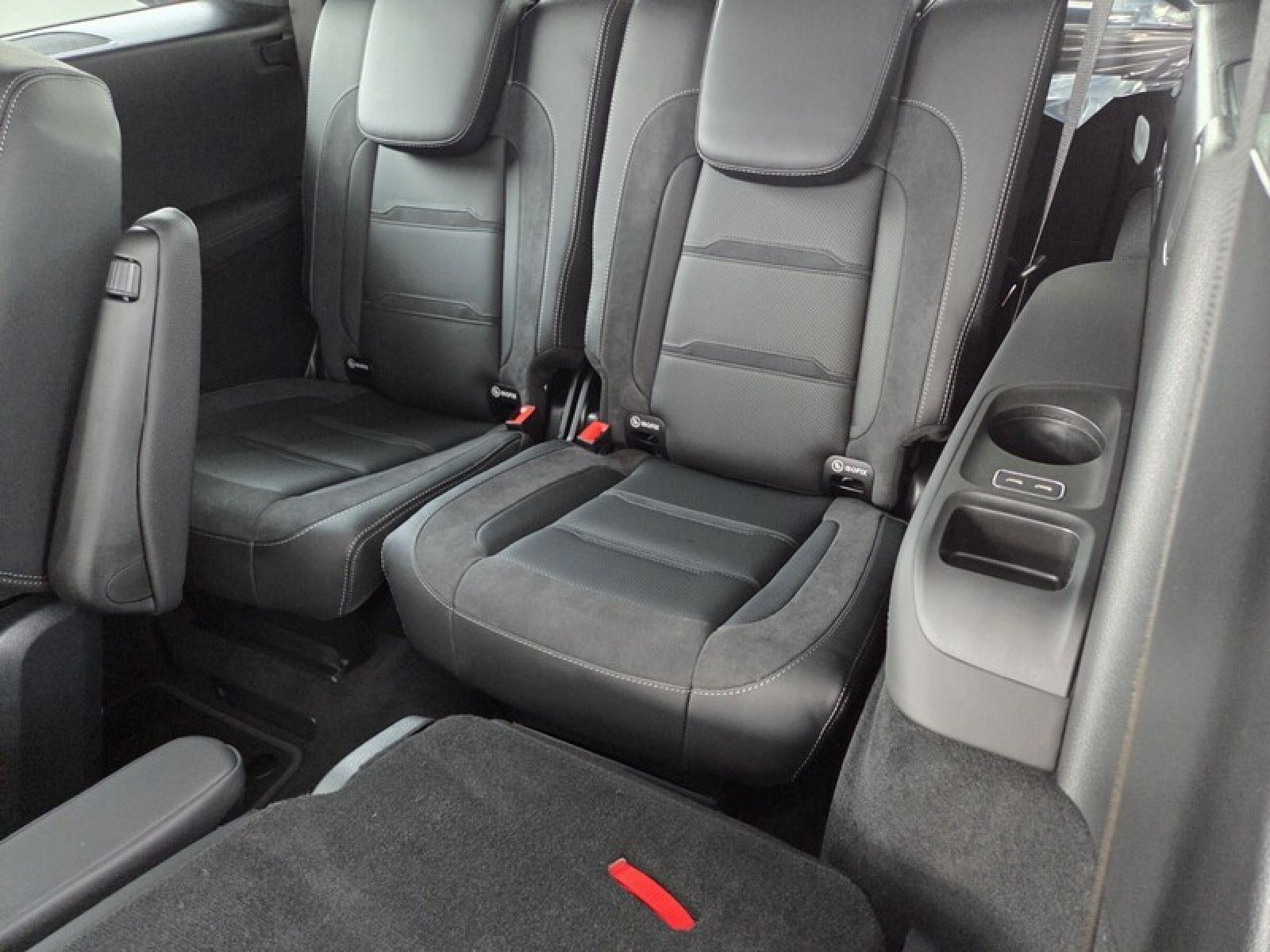 New 2026 Mercedes-Benz GLS 63 AMG 4MATIC image 13