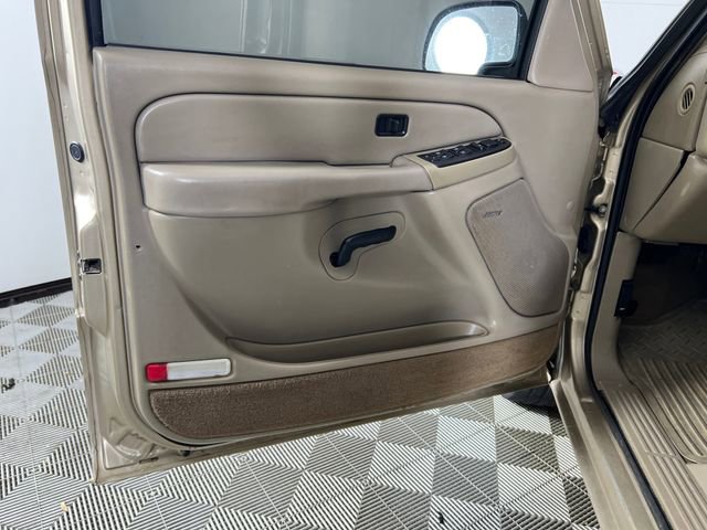Used 2004 Chevrolet Silverado 1500 LS image 11