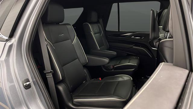 Used 2021 Cadillac Escalade Sport AWD/4WD image 29